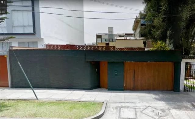 SE VENDE CASA COMO TERRENO — foto 1
