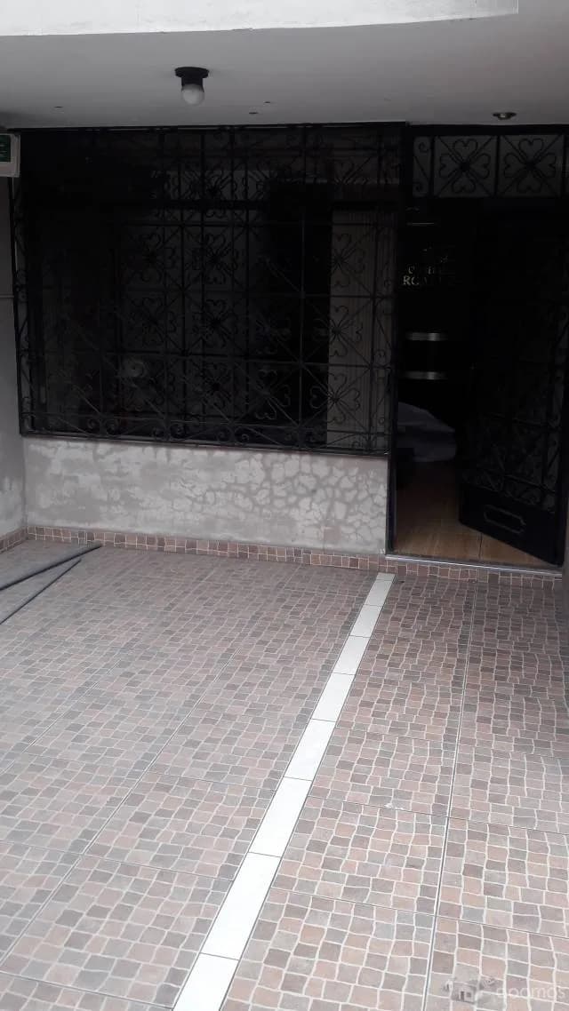 Alquiler Local Comercial — foto 1
