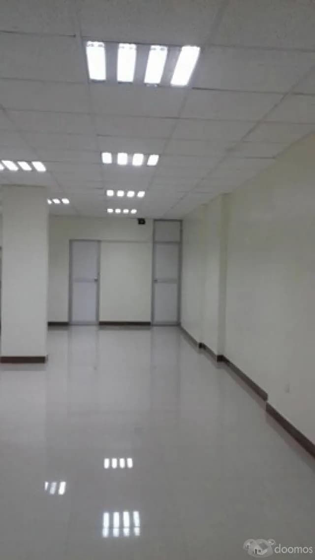 Local comercial excelente ubicación — foto 6