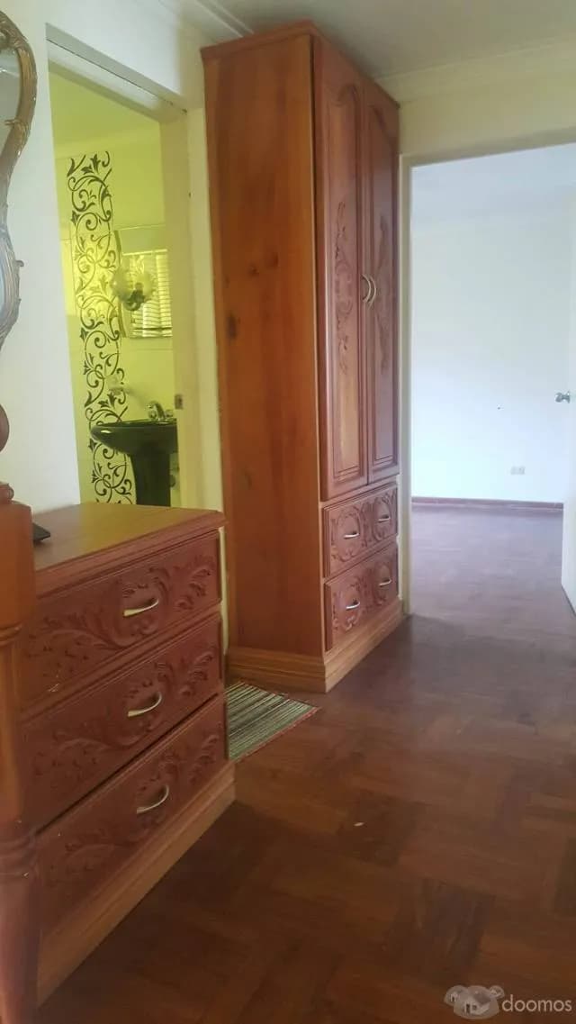 VENTA DE CASA DE DOS PISOS, CON POSIBILIDAD DE CONSTRUIR EN SAN ISIDRO. — foto 9