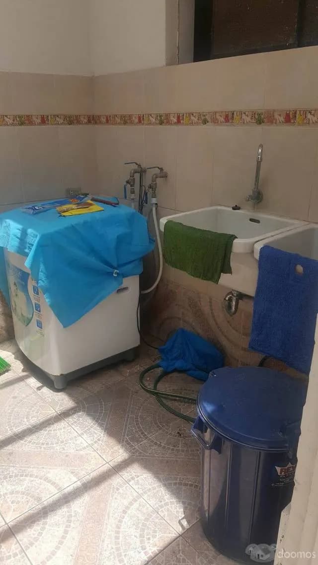 VENTA DE CASA DE DOS PISOS, CON POSIBILIDAD DE CONSTRUIR EN SAN ISIDRO. — foto 10