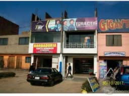 SE VENDE CASA POR VIAJE  SAN MARTIN DE PORRAS