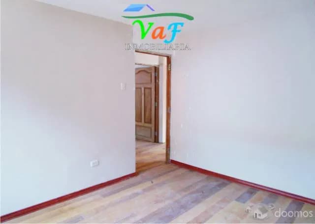 EN VENTA CASA DE 2 PISOS EN ZONA TICAPATA CUSCO — foto 9