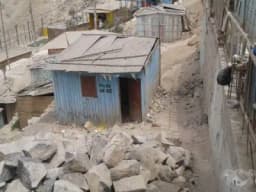 SE VENDE TERRENO EN ATE LAS LOMAS DE AMAUTA AREA DE 90MTS2 TLF. 927402880