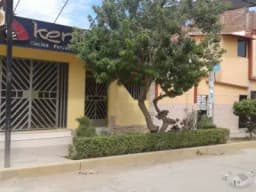 VENDO CASA EN TALARA BAJA EN AVENIDA H