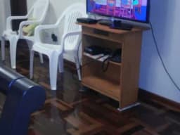 DEPARTAMENTO PARA ESTUDIANTE MUJER CERCA A LA UNIVERSIDAD DE LIMA, DENTRO DE CASA DE FAMILIA CONFORMADO POR MUJERES
