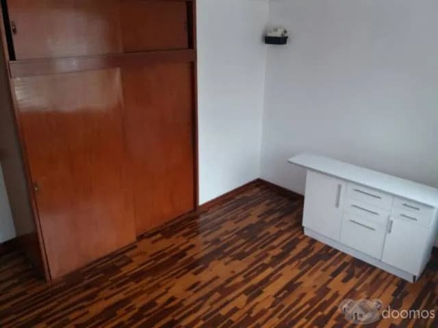 Se Alquila Oficina o Consultorio Médico — foto 2