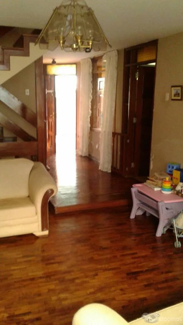 Venta de casa Urb.Las Leyendas — foto 4
