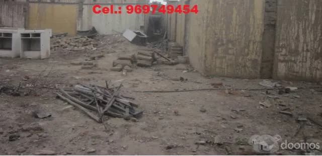 Terreno Comercial de 1490 m2 en el Centro de Trujillo — foto 2