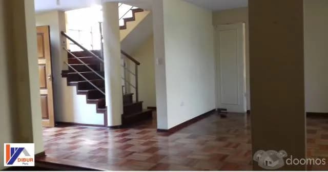 CASA EN VENTA URB EL GOLF DE TRUJILLO — foto 5