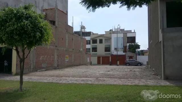 VENDO TERRENO EN EXCELENTE ZONA EN SURCO — foto 5