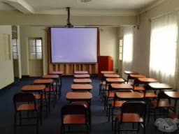 Auditorio multiusos, ubicado zona céntrica, primer piso, totalmente equipada