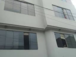 VENDO CASA EN AV. LOS ALAMOS