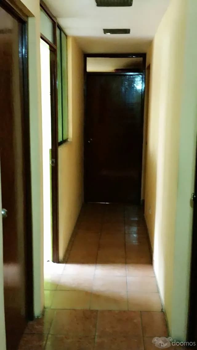 VENDO CASA EN AV. LOS ALAMOS — foto 4