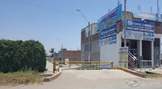 Casa con Ubicación Comercial — foto 4