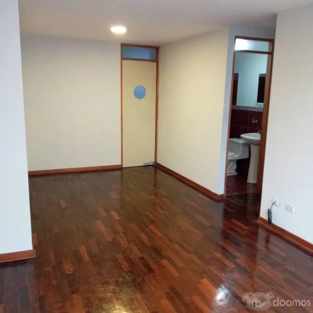 ALQUILO BONITO DEPARTAMENTO EN CON DOMINIO LA FLORESTA — foto 2
