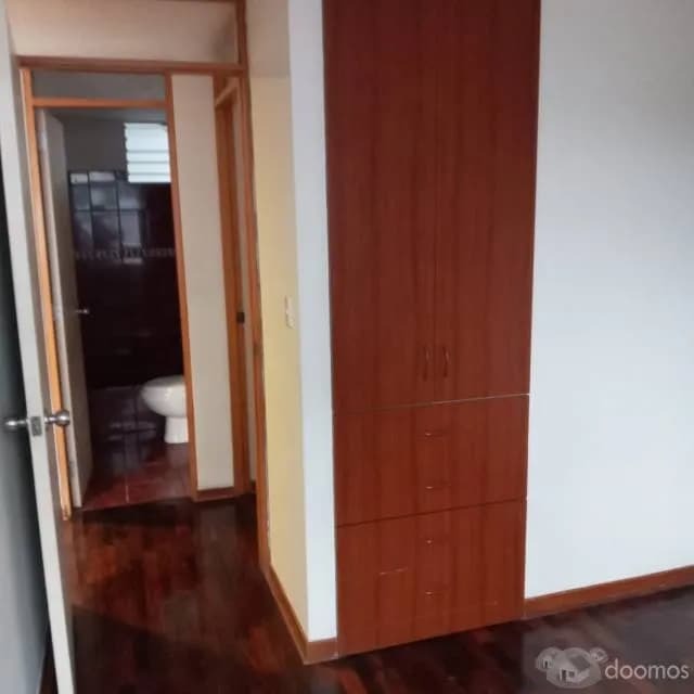 ALQUILO BONITO DEPARTAMENTO EN CON DOMINIO LA FLORESTA — foto 5