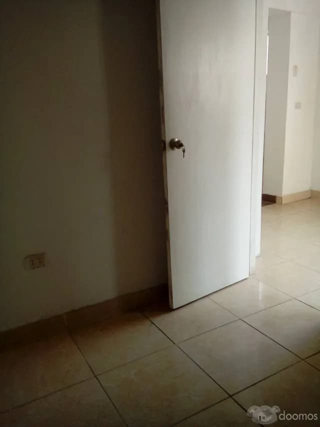 VENDO DEPARTAMENTO PRIMER PISO ESTRENO — foto 3