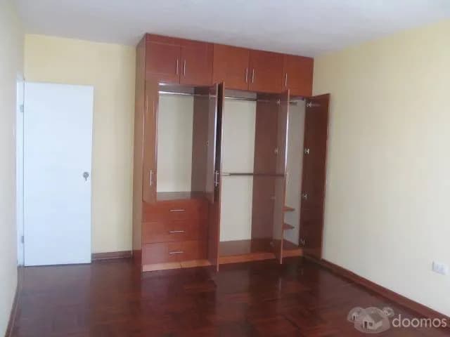 Alquilo 2 habitaciones con closet — foto 3