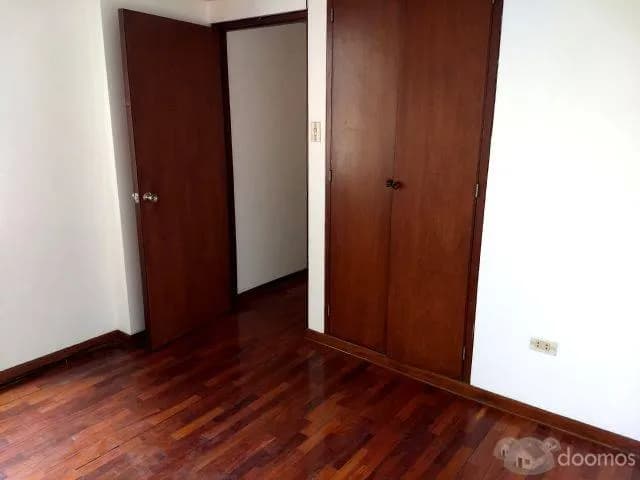 ALQUILO LINDO DPTO DE 110M2 3DORMS 2DO PISO U/HIGUERETA — foto 12
