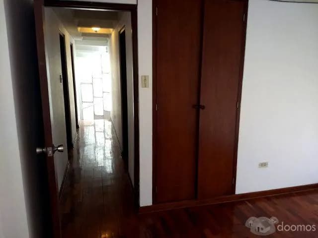 ALQUILO LINDO DPTO DE 110M2 3DORMS 2DO PISO U/HIGUERETA — foto 14