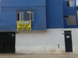 casa de tres pisos, seis habitaciones y cinco baños, perfecta para familia numerosa NEGOCIABLE