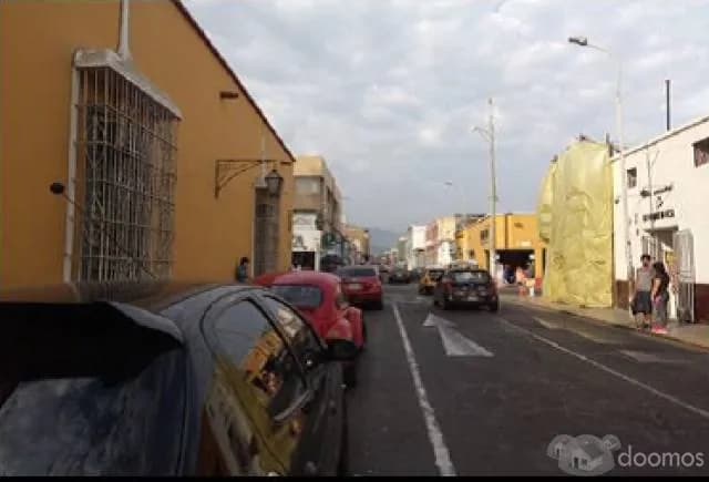 VENDO LOCAL COMERCIAL EN CENTRO DE TRUJILLO — foto 1