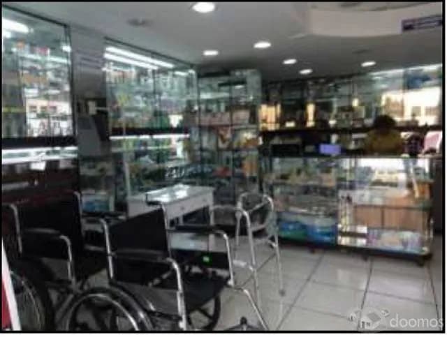 VENDO LOCAL COMERCIAL EN CENTRO DE TRUJILLO — foto 2
