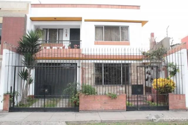 Casa en Venta - Cercado de Lima US$ 275,000 — foto 1