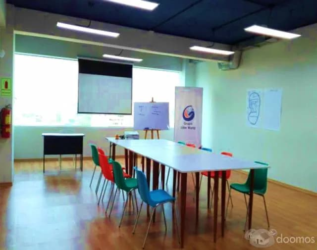 Alquiler de amplia Aula en edificio inteligente con terraza — foto 3