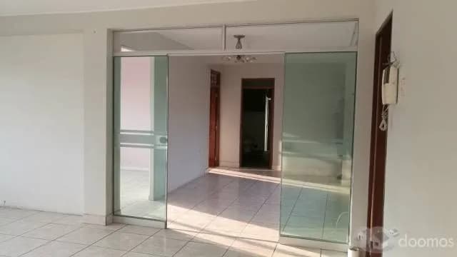 AMBIENTE PARA NEGOCIO EN TERCER PISO 160m2 — foto 3