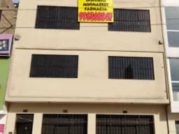 ALQUILO LUJOSO LOCAL EN COMAS