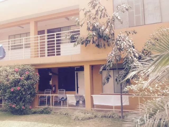 VENDO CASA COMO TERRENO SOL DE LA MOLINA — foto 7