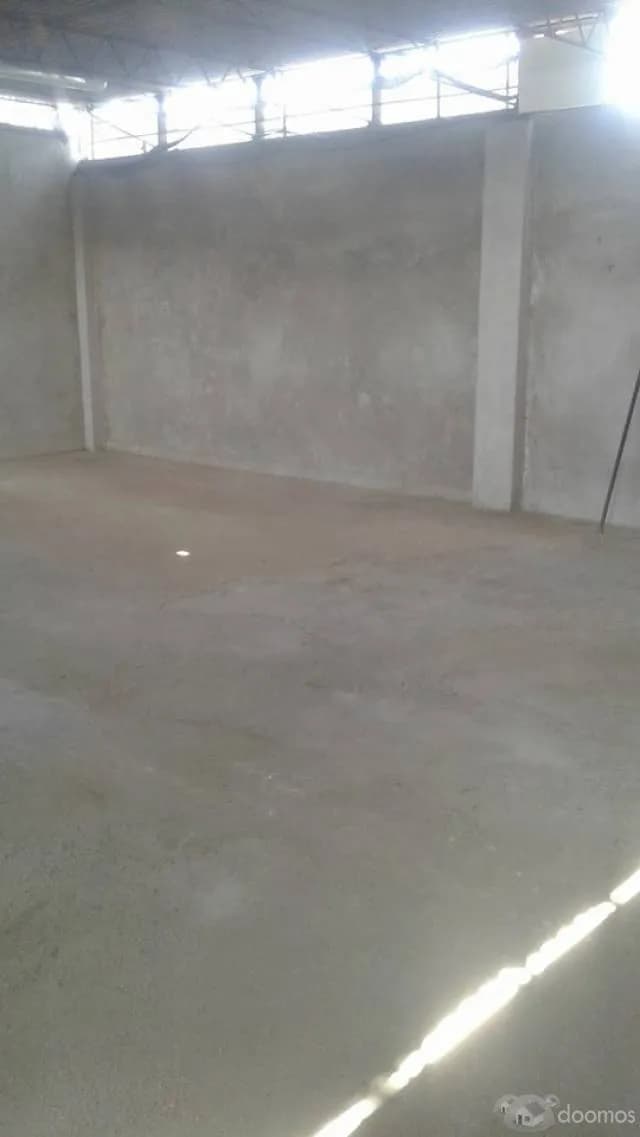 ALQUILO LOCAL COMERCIAL, 350 m2 CHORRILLOS — foto 2