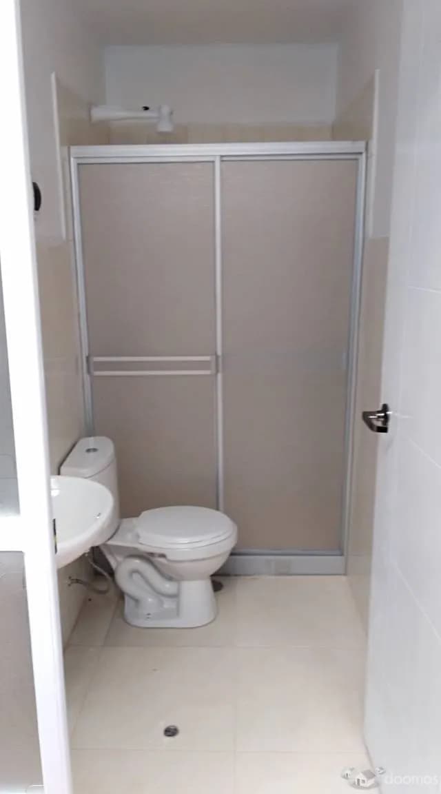 ALQUILER DE CASA O DEPARTAMENTOS — foto 4