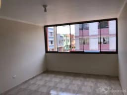 DEPARTAMENTO EN VENTA FRENTE A PARQUE - 2DO. PISO en BREÑA