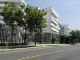 VENDO HERMOSO DEPARTAMENTO 3 DORMITORIOS CONDOMINIO SURCO NUEVO