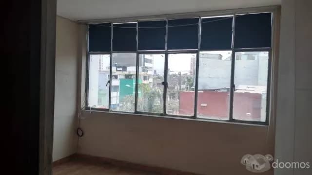 alquilo mini departamento 2 habitaciones — foto 1