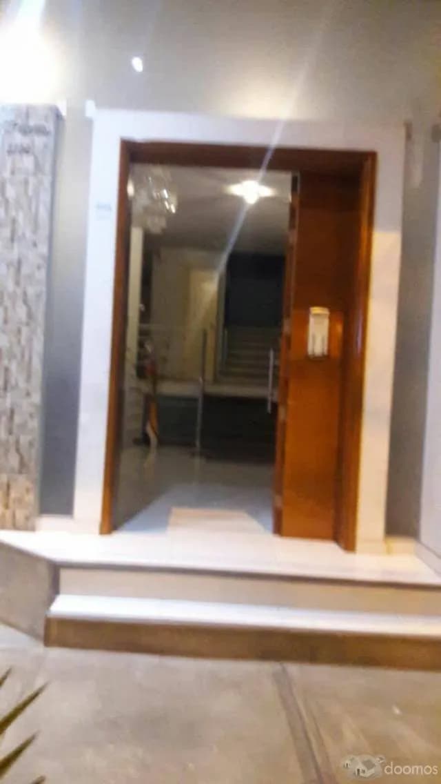 VENTA DE DEPARTAMENTO EN LOS OLIVOS — foto 2