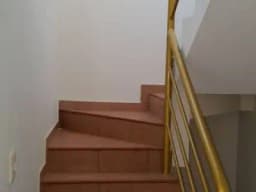 Vendo casa de 2pisos Urb,Sol de las Delicias