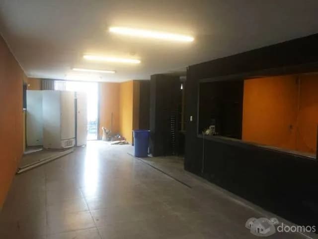 OCASION: Excelente LOCAL COMERCIAL en JAVIER PRADO — foto 3
