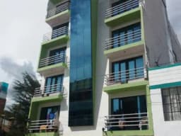 VENTA DE LINDO DEPARTAMENTO 3 DORMITORIOS 5°PISO Jr. Arequipa 220 Cerca a la Universitaria del Centro Tambo - Huancayo