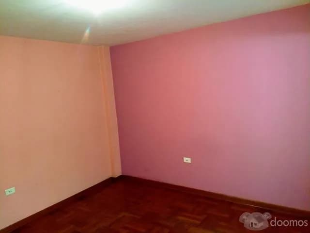 VENTA DE AMPLIO DEPARTAMENTO EN SAN JUAN DE MIRAFLORES — foto 4