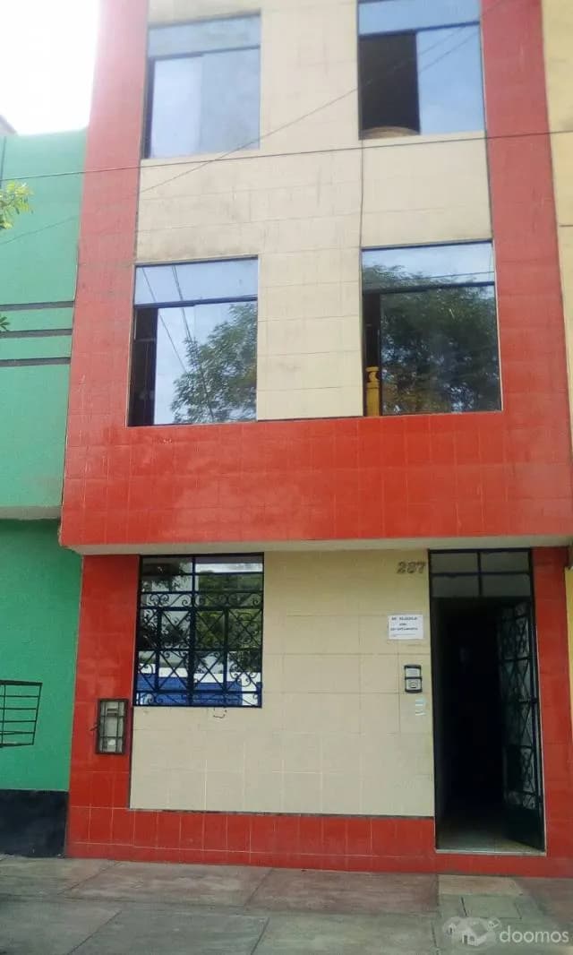 Casa con 7 Mini-departamentos  (inversión) — foto 1