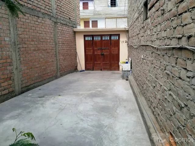 VENTA DE CASA COMO TERRENO EN SAN MARTÍN DE PORRES — foto 2