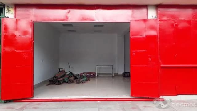 VENTA DE LOCAL COMERCIAL EN GAMARRA — foto 4