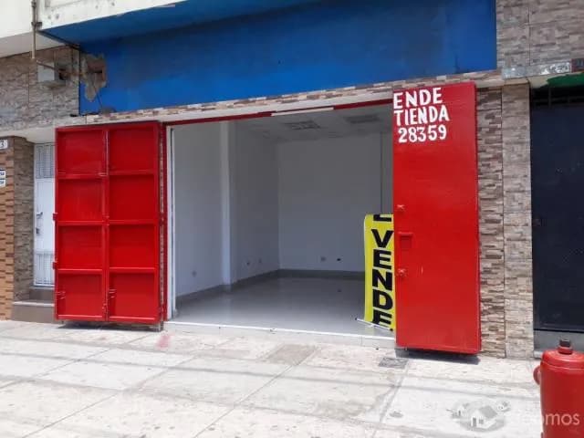 VENTA DE LOCAL COMERCIAL EN GAMARRA — foto 5