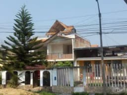 SE VENDE RESIDENCIA POR MOTIVO DE VIAJE