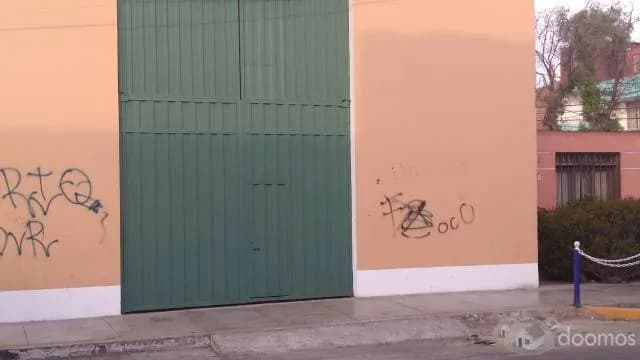 VENDO ALMACÉN EN CHORRILLOS DE 350 M2 — foto 1
