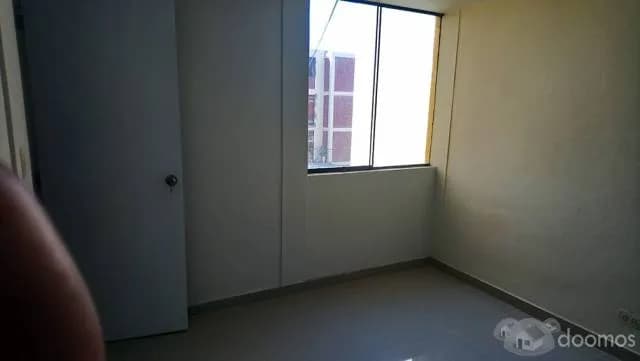 VENDO HERMOSO DEPARTAMENTO TOTALMENTE REMODELADO — foto 5